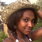 Pia - Site echangiste à Trasadingen Profil de Pia, 25 ans, Site echangiste à Trasadingen (Schaffhouse)